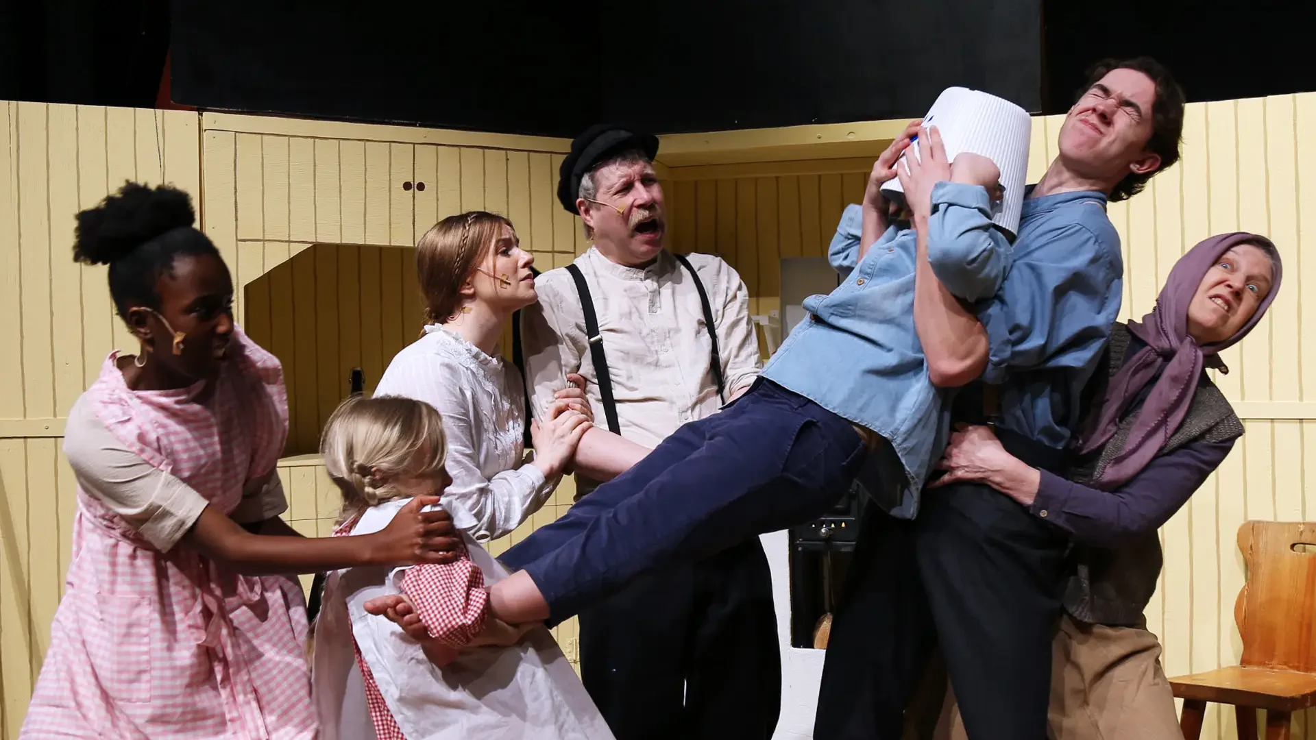 drautemil på Teater Bristol