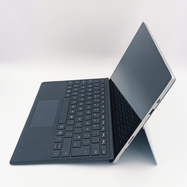 Microsoft Surface PRO 5 - Image 4