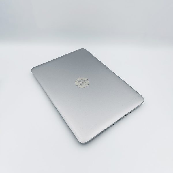 HP EliteBook 820 G4 - Image 3