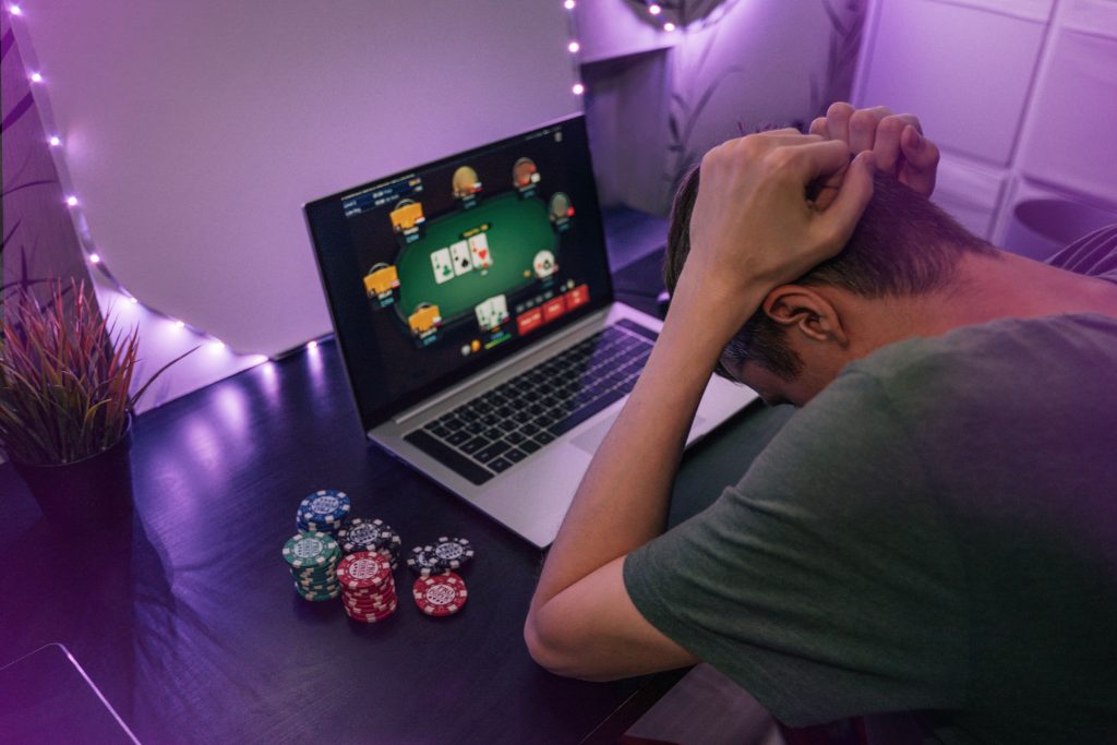 Why are Japanese People Turning to Online Gambling?