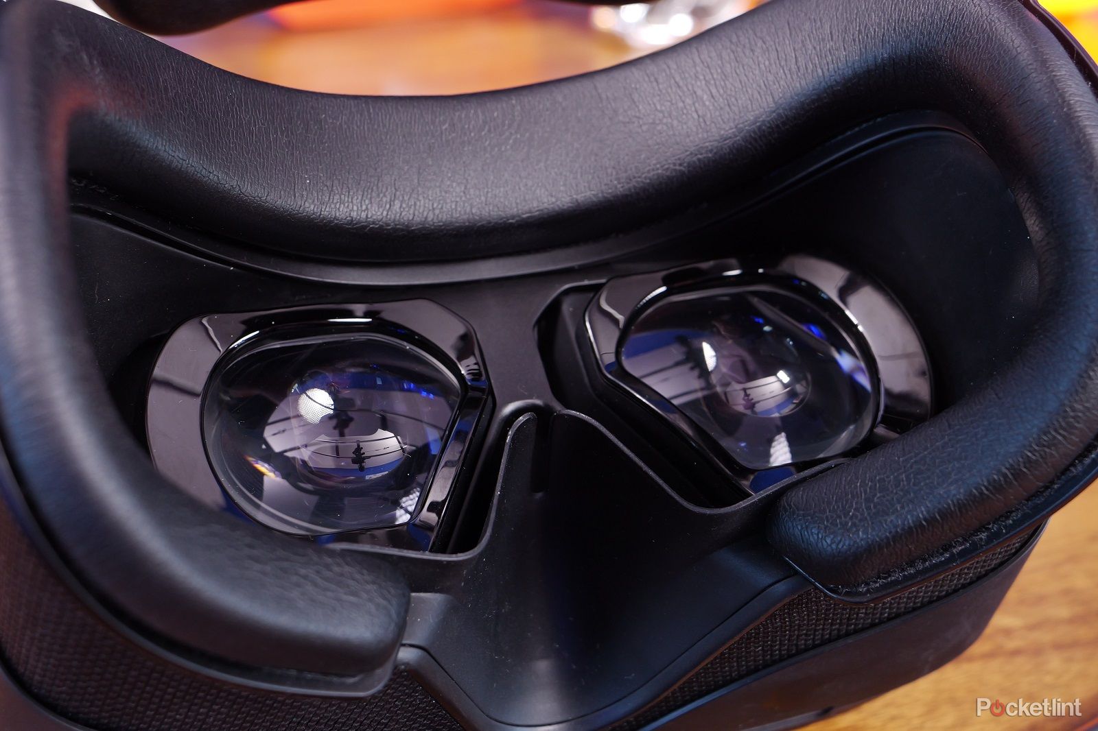 Varjo Aero VR headset lenses 4