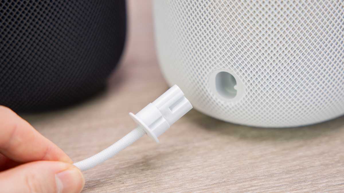 Apple HomePod 2nd Gen plug