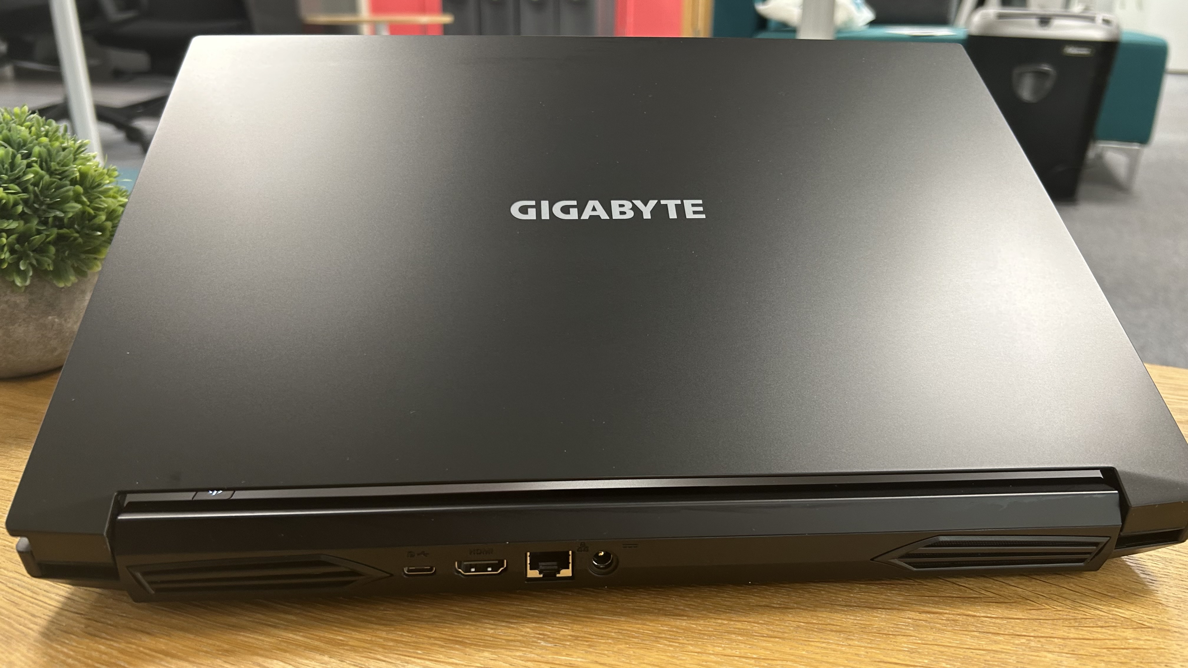 Gigabyte G5 2023