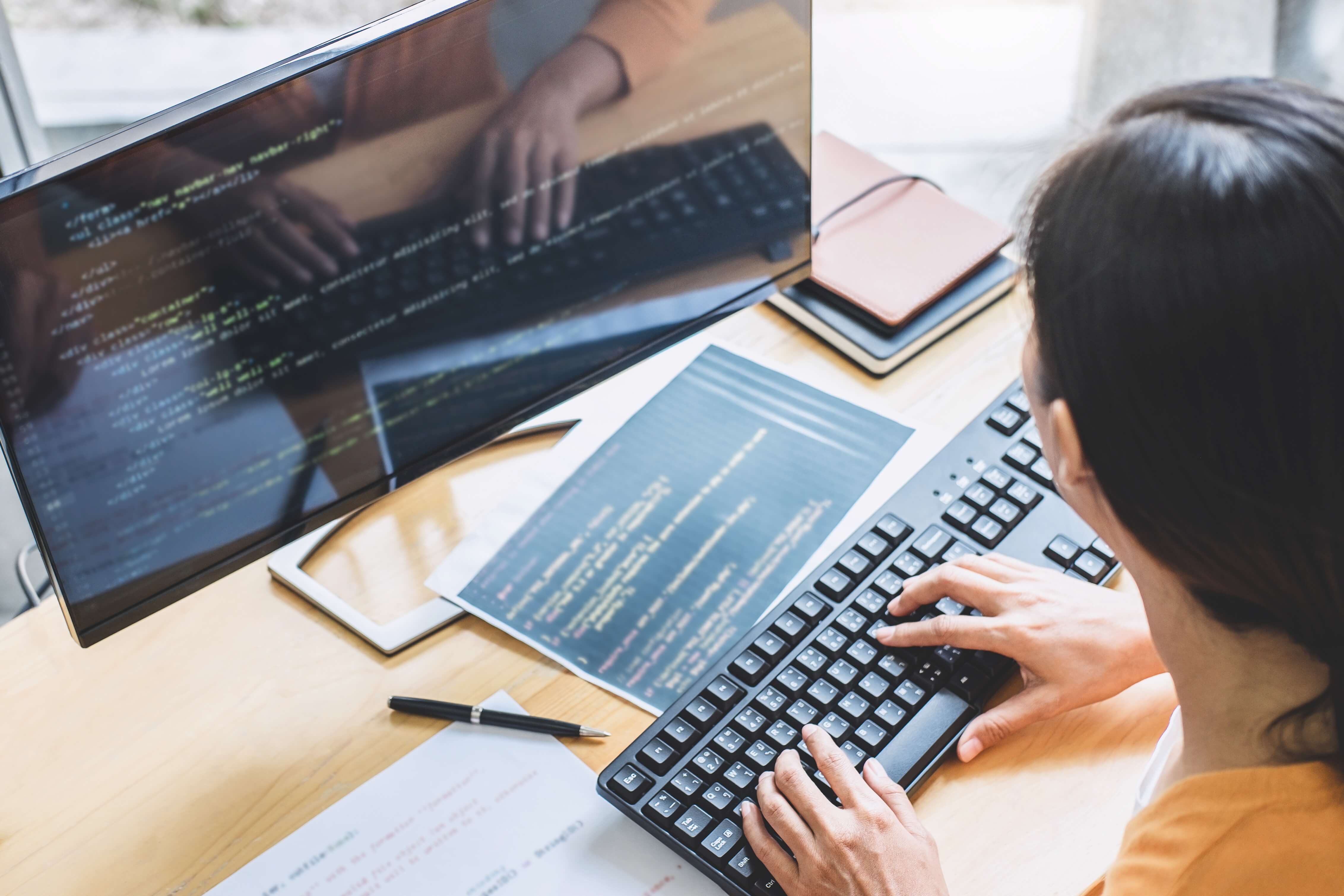 Custom Software Development: 6 Core Benefits You Can Get For Your Business