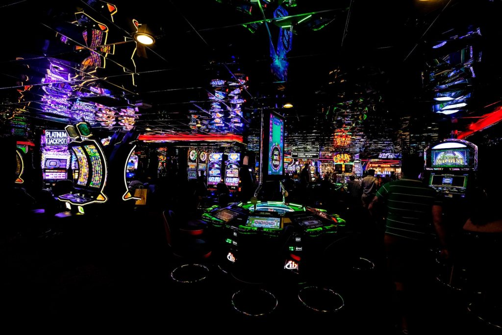 Is Online Gambling Safe? Casinobee.com Investigates the Security Measures at Top Online Casinos