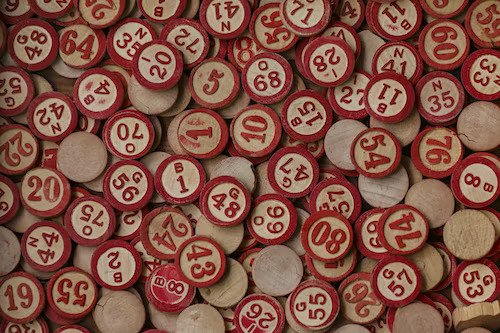 The History of Bingo in the UK: From Traditional Halls to Online Gaming