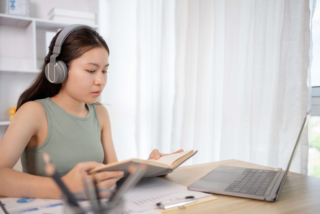 Ways to Encourage Self-Led Learning in Your Business