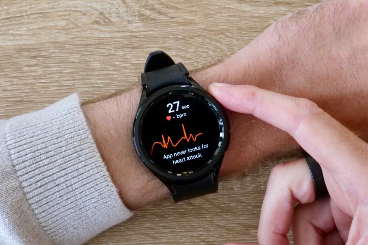 Taking an ECG on the Samsung Galaxy Watch 6 Classic.