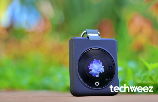 TECNO Phantom V Flip Cover Screen