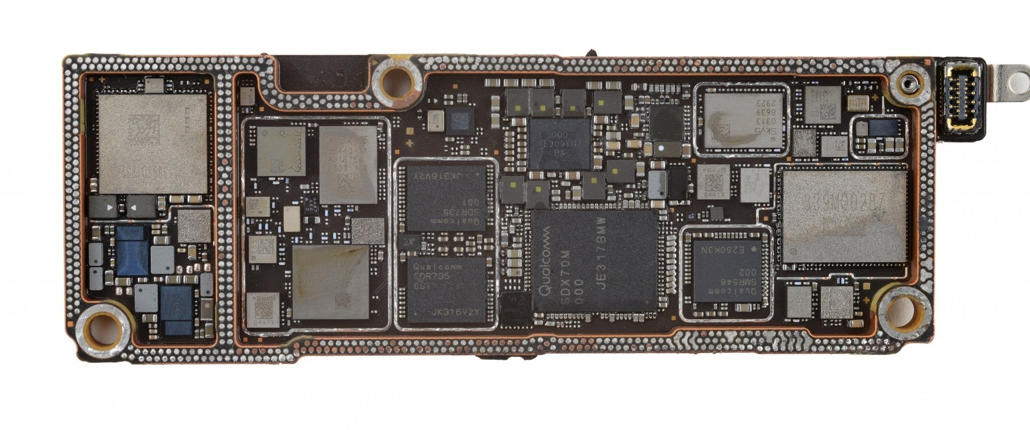 Qualcomm's X70 5G chip occupies a fraction of Apple's own homebrew modem space - Can S24 on T-Mobile beat iPhone's 5G speeds after Apple swallowed its modem pride?