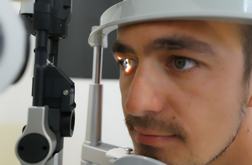 Eye Test Technologies Evolve to Meet Changing Vision Needs in the UK