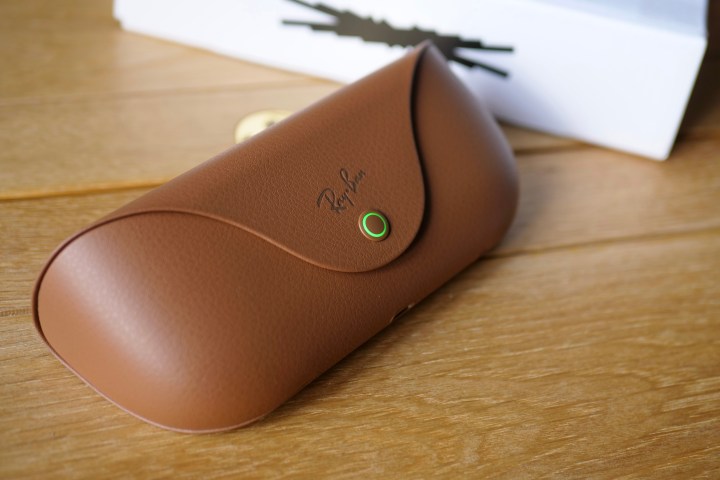 The Ray-Ban Meta smartglasses case.