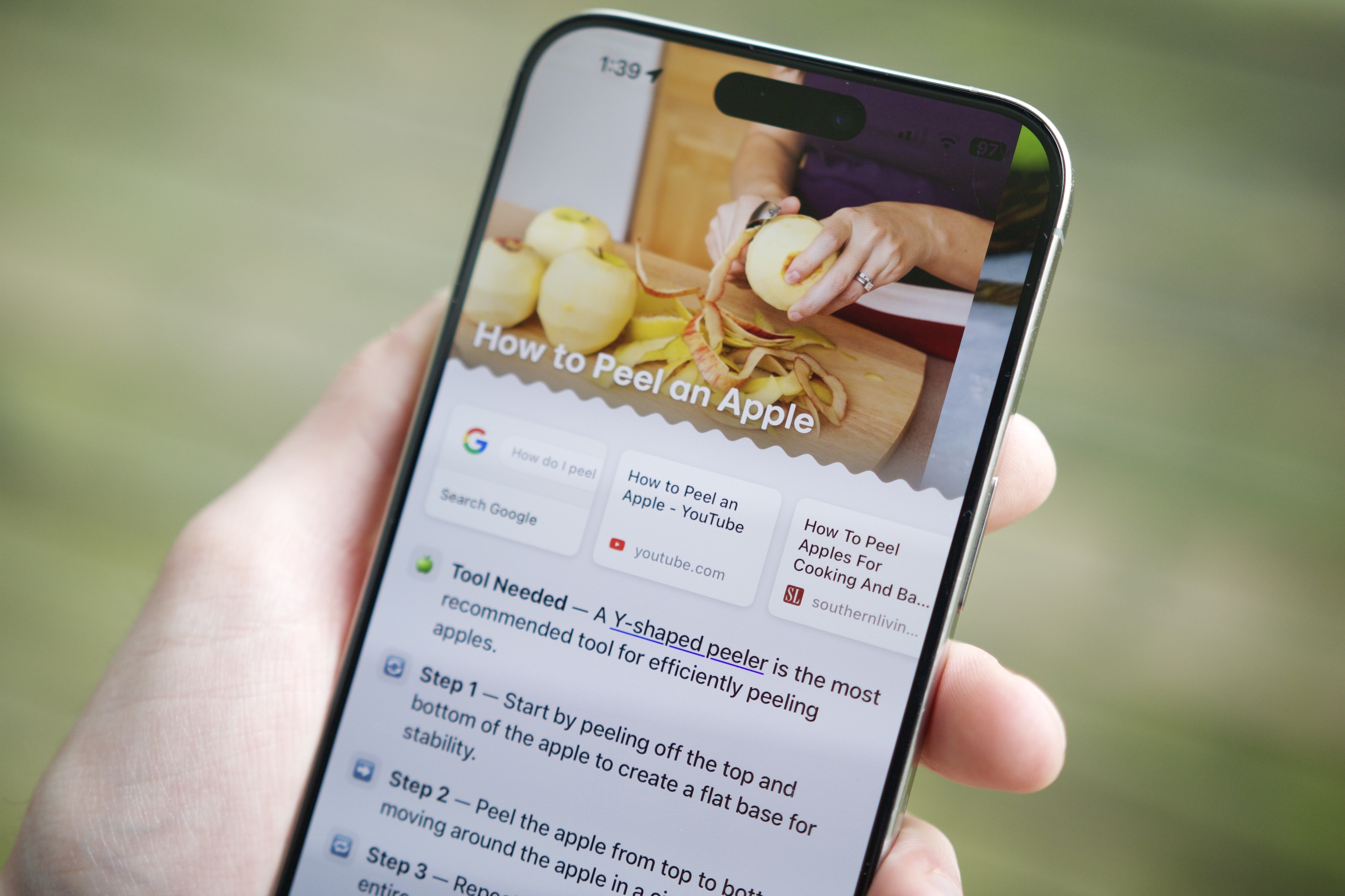 The Arc Search app, showing a search result for how to peel an apple.