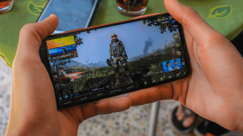 Understanding the Technology Behind Multiplayer Online Games