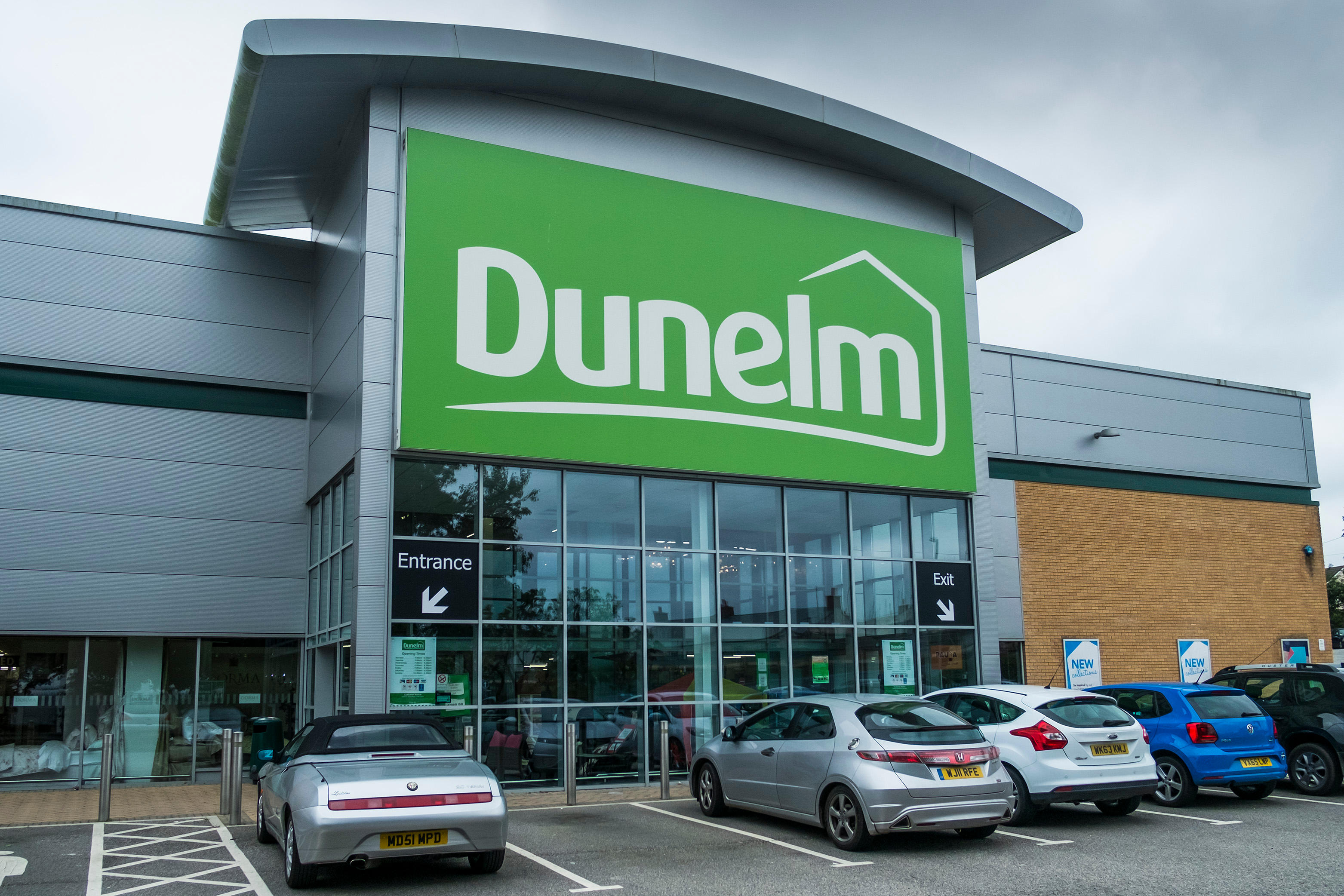 Dunelm fans were thrilled to find their summer favourites in a clearance sale