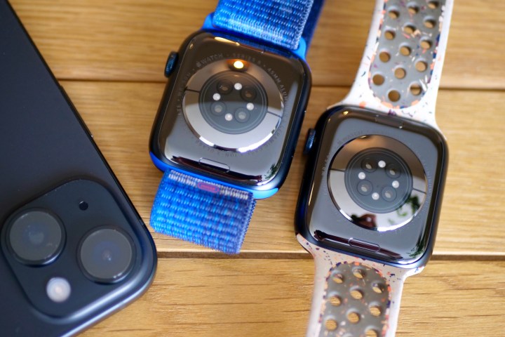 The Apple Watch Series 9 and Apple Watch Series 8 case back and sensors.