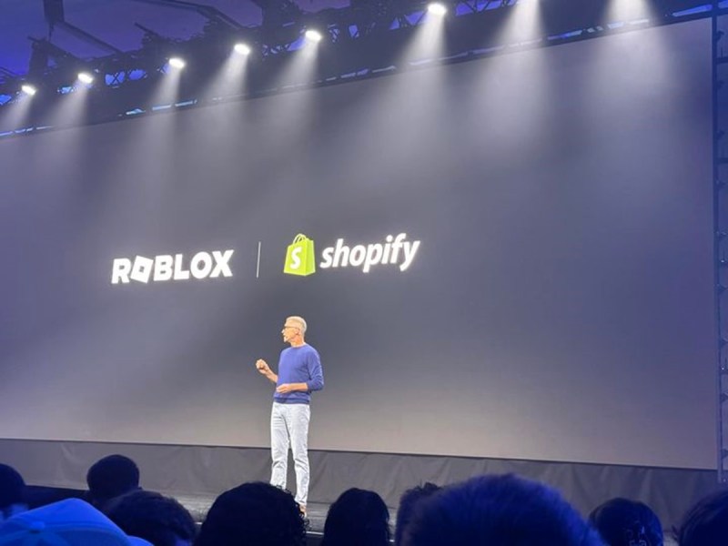 Roblox has teamed up with Shopify.