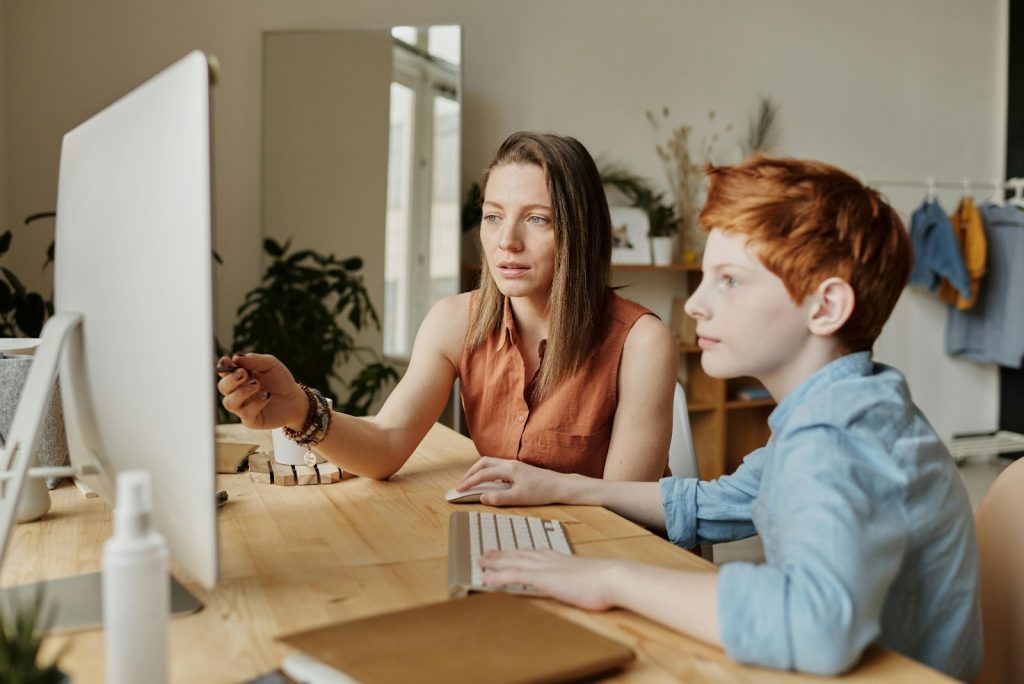 How to Choose the Best Assignment Writing Service for Your Needs
