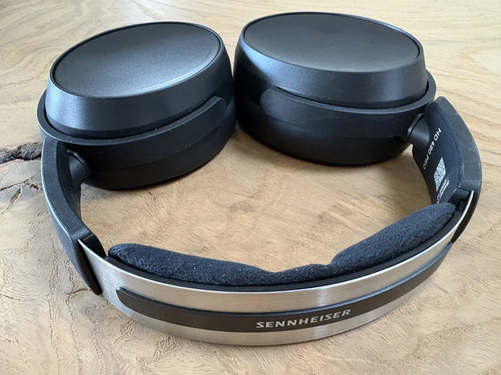 Sennheiser HD 480 PRO Plus anmeldelse: Lukket studiehovedtelefon med seriøs kontrol 9 IMG_8974