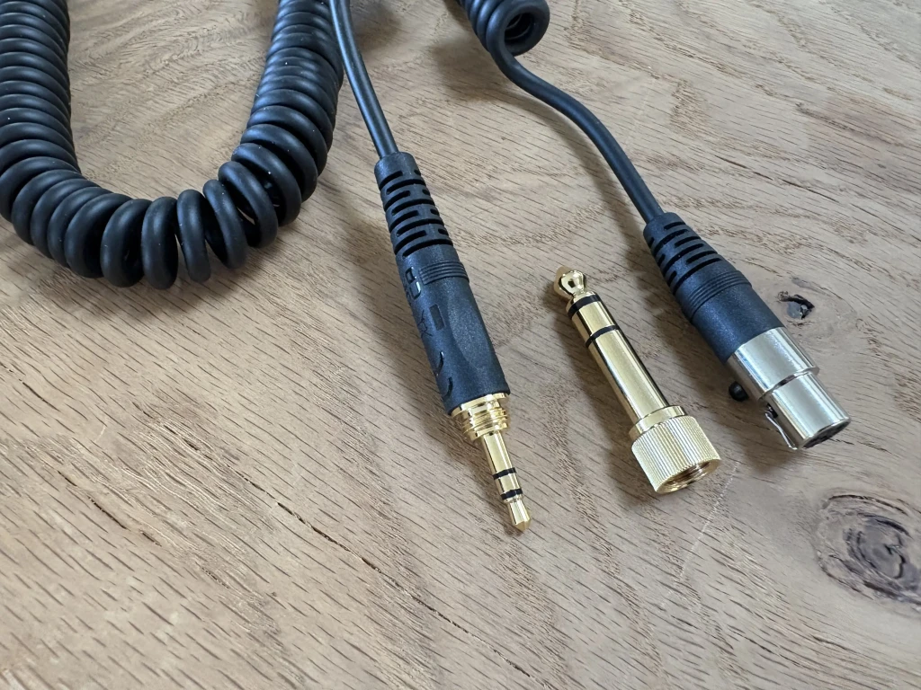 Sennheiser HD 480 PRO Plus anmeldelse: Lukket studiehovedtelefon med seriøs kontrol 14 IMG_8980