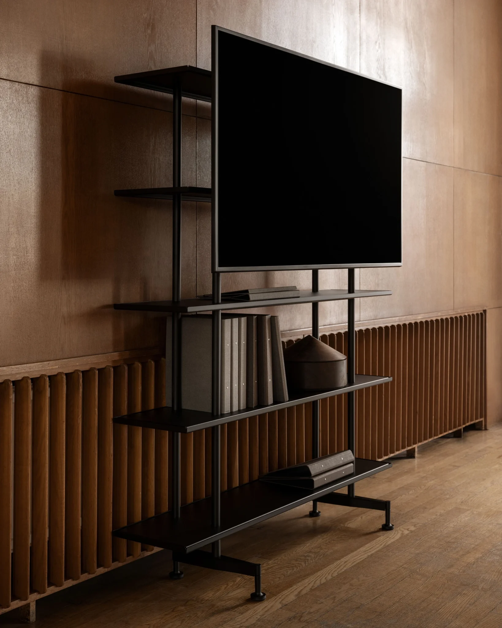 TV-beslag 5214-B – Sort