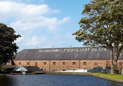 bushmills-distillery_Teeshot Travel bushmills-distillery_Teeshot Travel