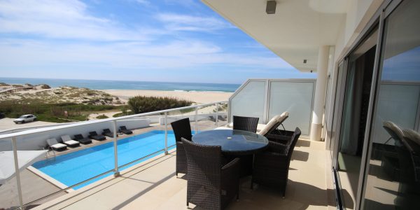 the-beachfront-praia-del-rey_HR_ext_24 the-beachfront-praia-del-rey_HR_ext_24