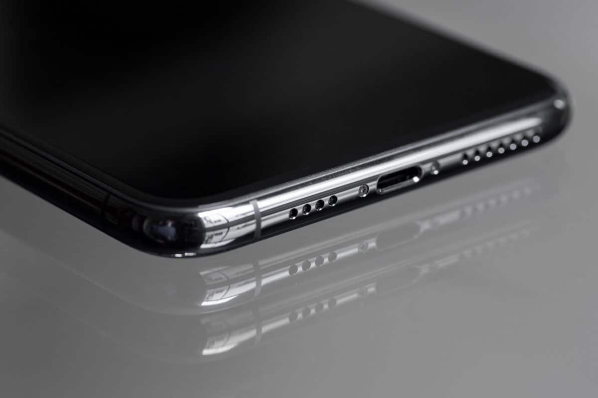 iPhone X