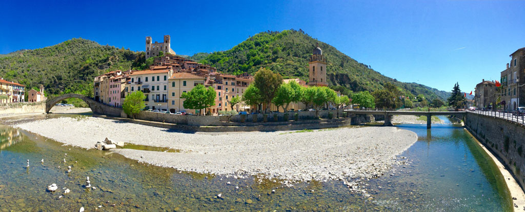 En Ligurie le printemps s‘est installé et la douceur des températures invite à s’adonner à de nombreuses activités en extérieur. Nous vous en proposons quelques-unes dans notre newsletter.