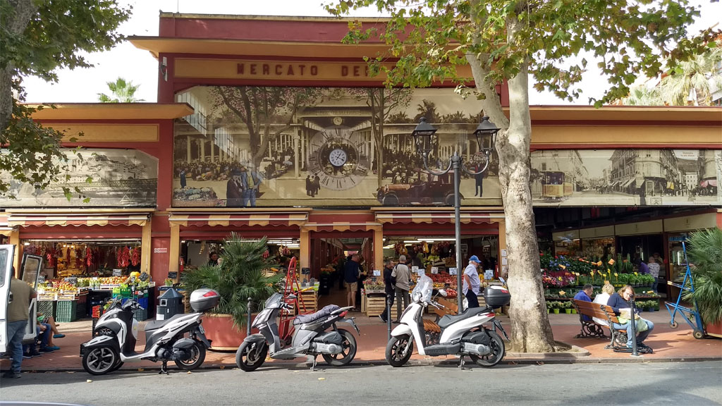 Die Markthalle von Ventimiglia