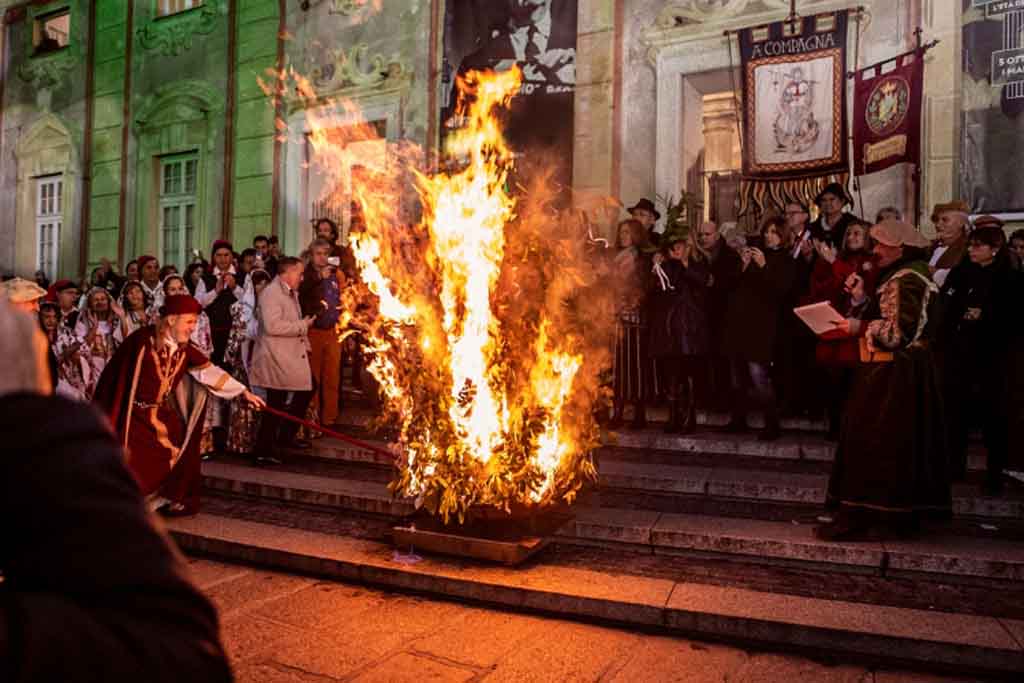 Confeugo ceremony