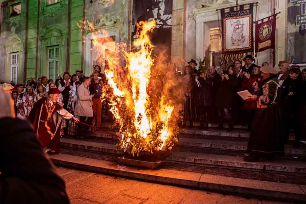 Confeugo-Zeremonie in Genova und Savona