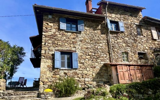 Village house for sale in Stellanello - Castello / AL 870