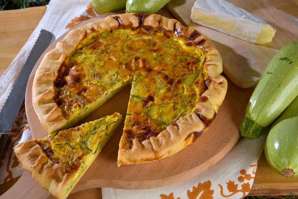 Torta salata aux courgettes-trompettes