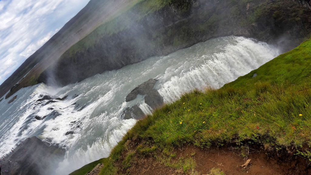 Der Wasserfall Gullfoss in Island