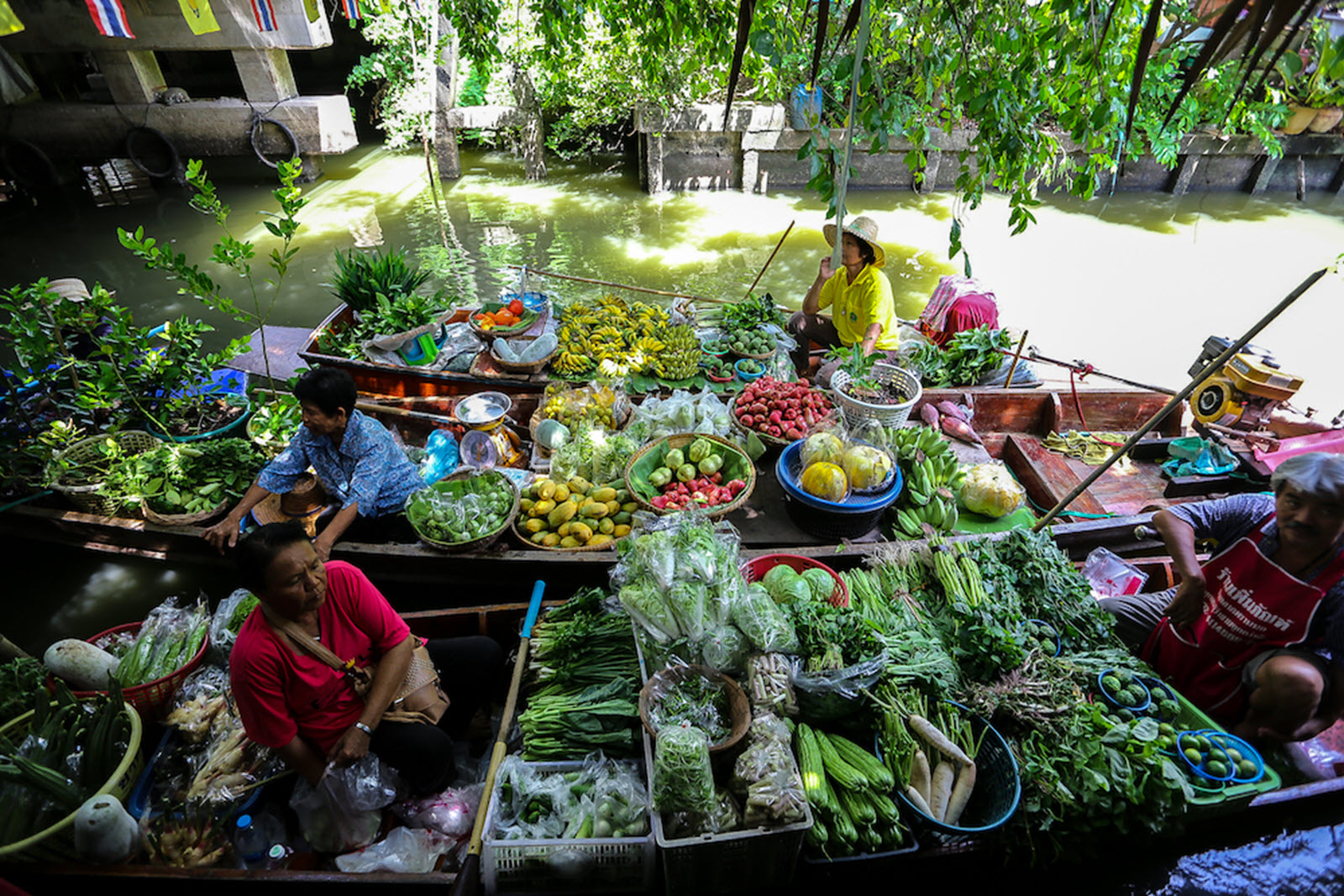 Tag på ferie i det autentiske Thailand