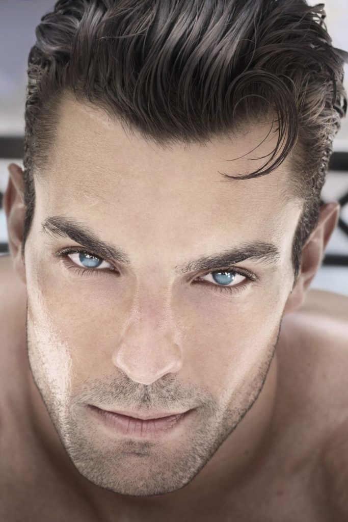 6 Unhidden Signs He Just Wants To Sleep With You.