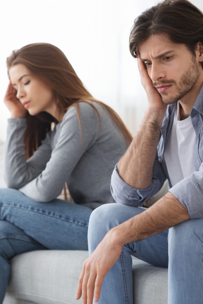 signs you are unhappy in your marriage