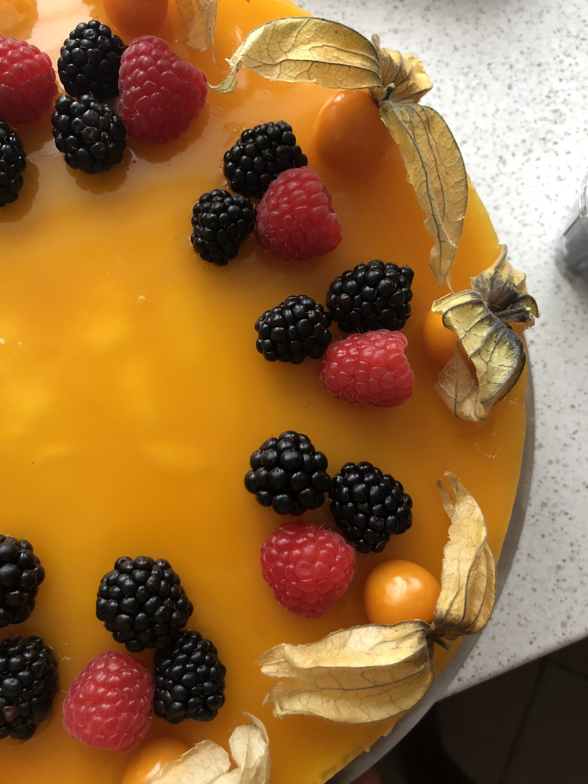 Passionsfrucht-Joghurt-Sahne Torte