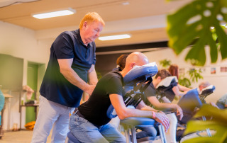 Stoelmassage bij Riozorg door Chairmen at Work Feb 2024