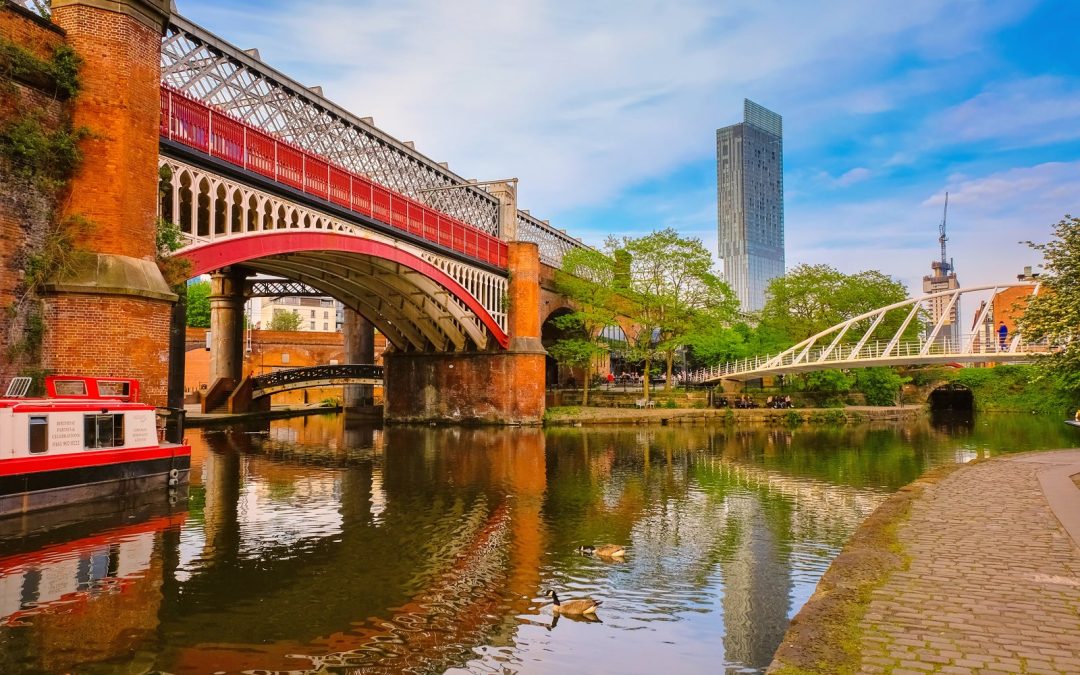 Things To Do For Couples In Manchester | Thelaundryman App