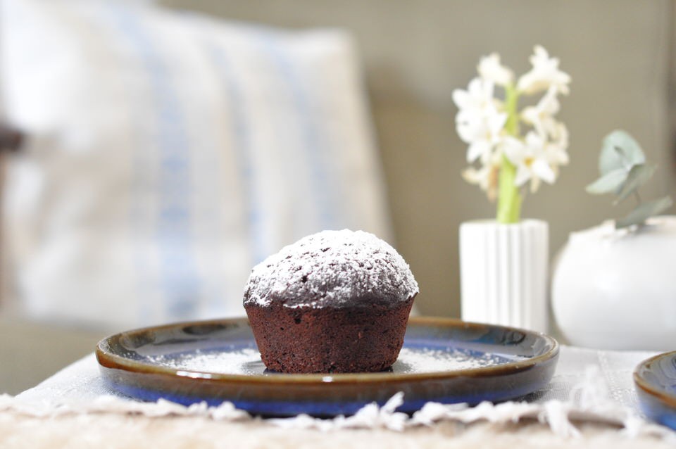 Chocolate muffins with beetroot