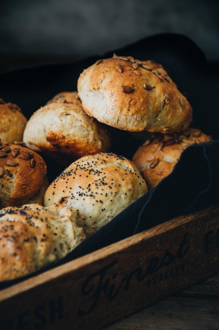 Mini Rye Buns Mini rye breads with spelt - The Nordic Kitchen