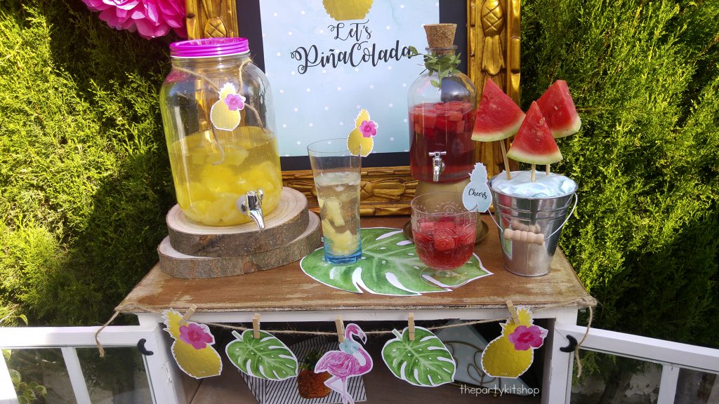 Tropical Cocktail Summer Party
