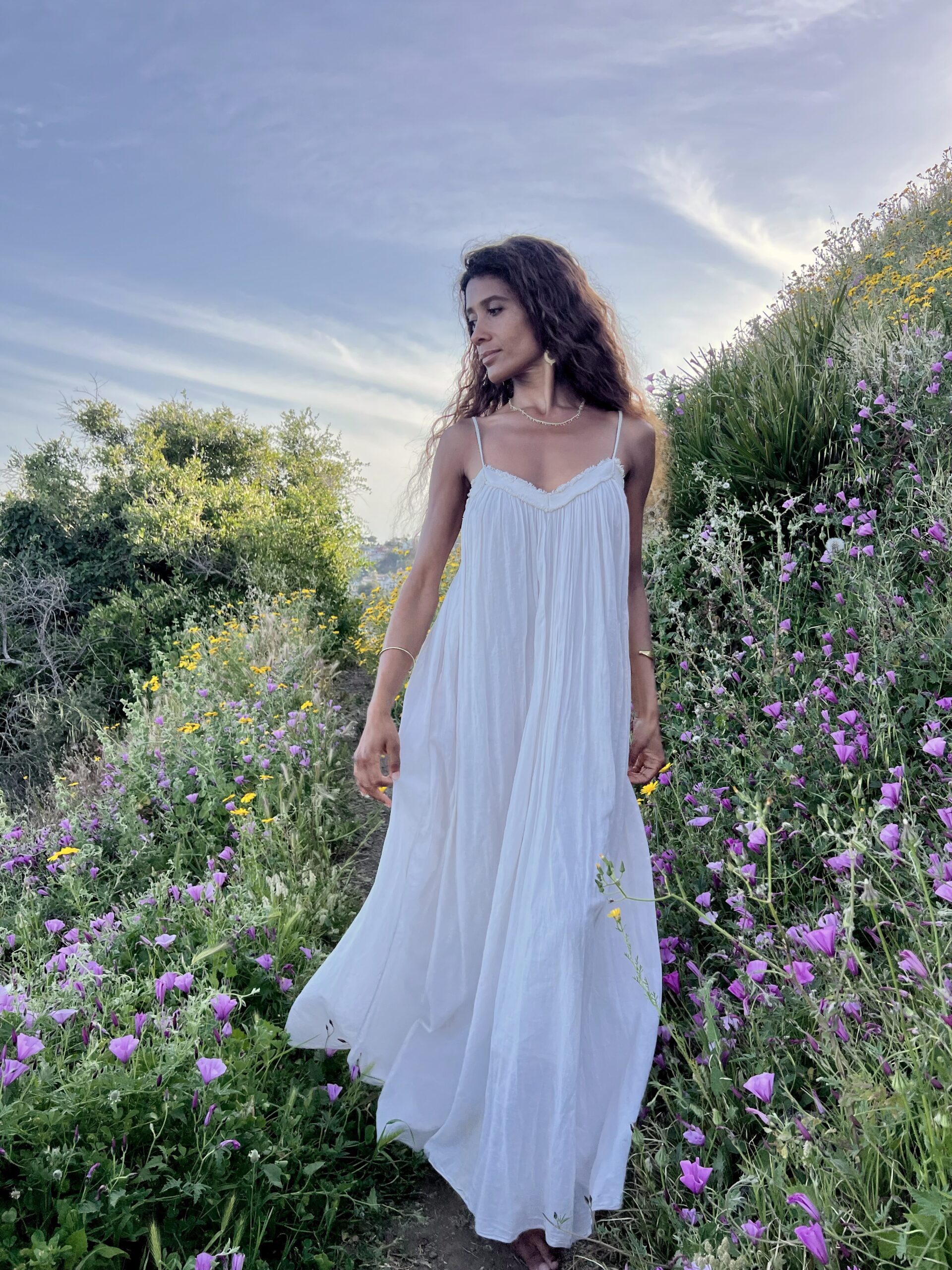 SIMPLE BOHO white –