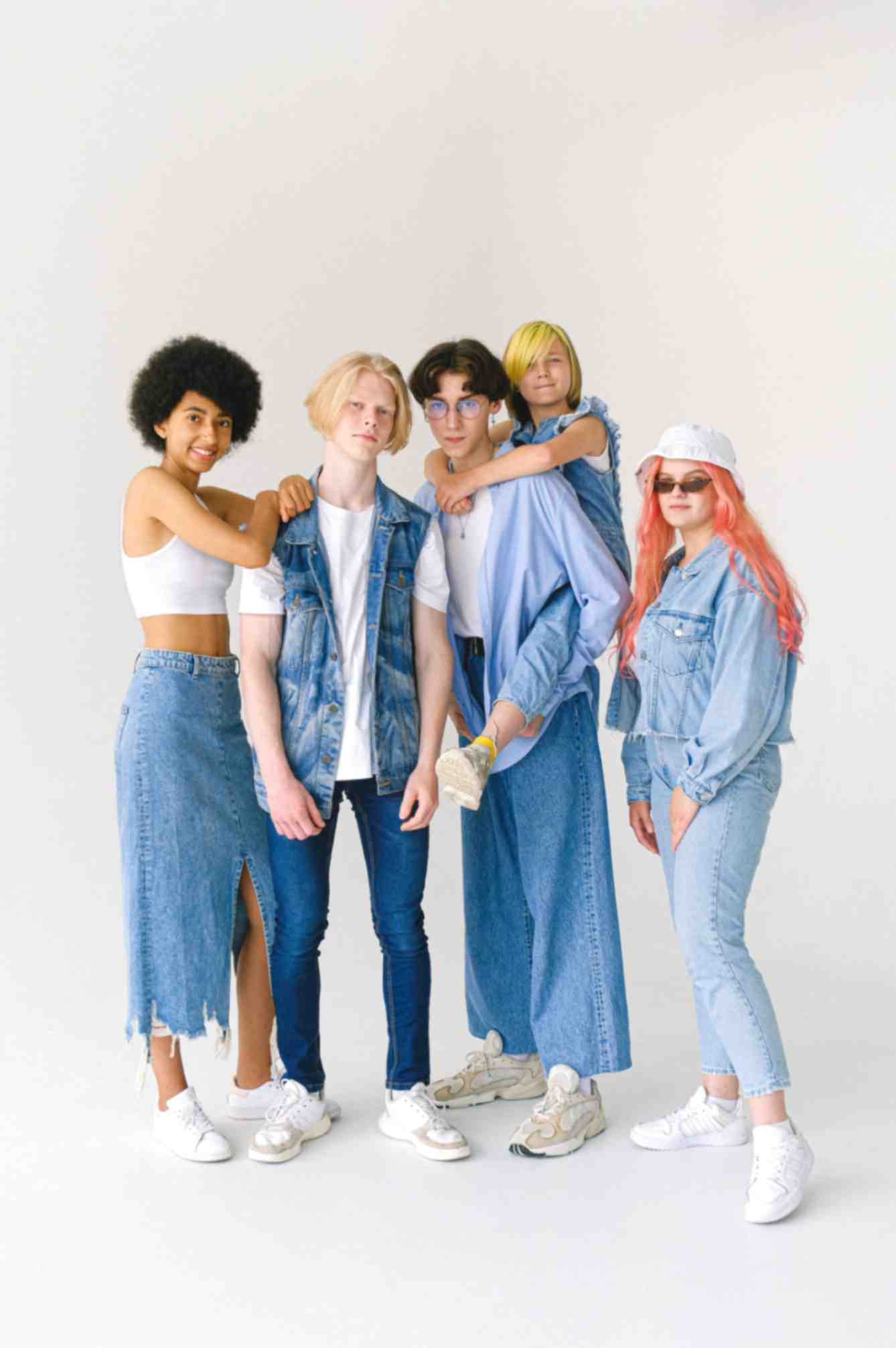 group-picture-denim-style