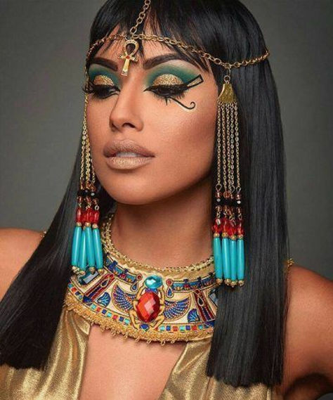 Egyptian makeup look
