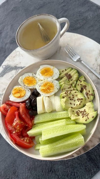 a plate of healthy food for better sleep
