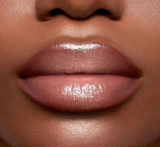 Picture of nude lips on dark skin