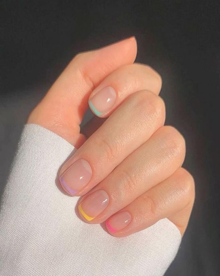 pastel french tips